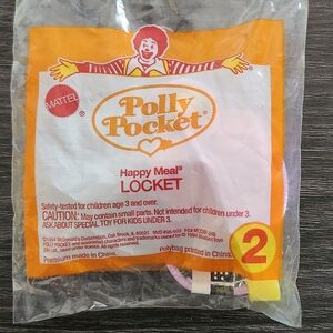 Vintage McDonald's Happy Meal Polly Pocket Heart Locket Necklace 1994 New Sealed